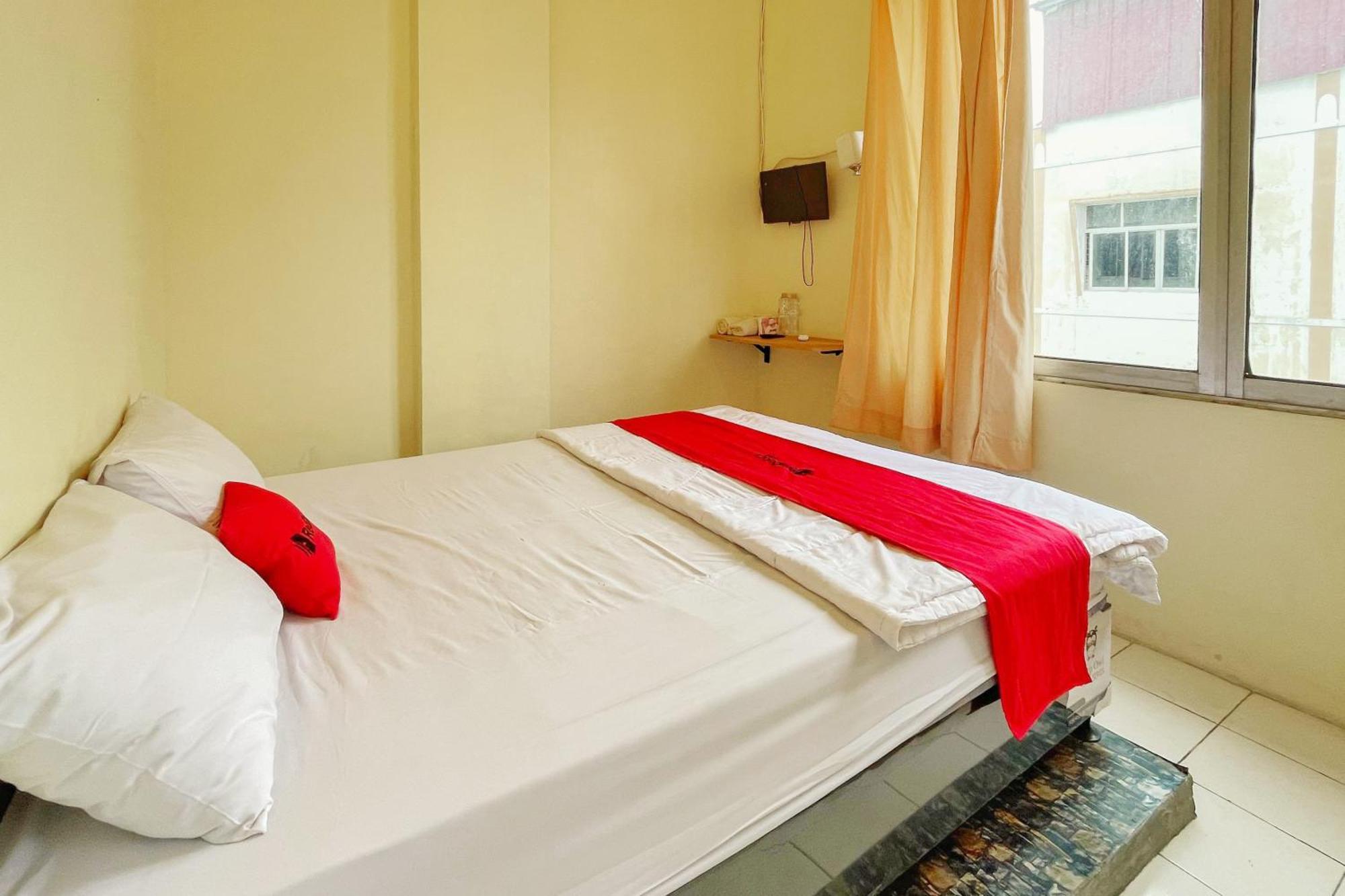 Hotel Reddoorz Near Soekarno Hatta Airport 3 Tangerang